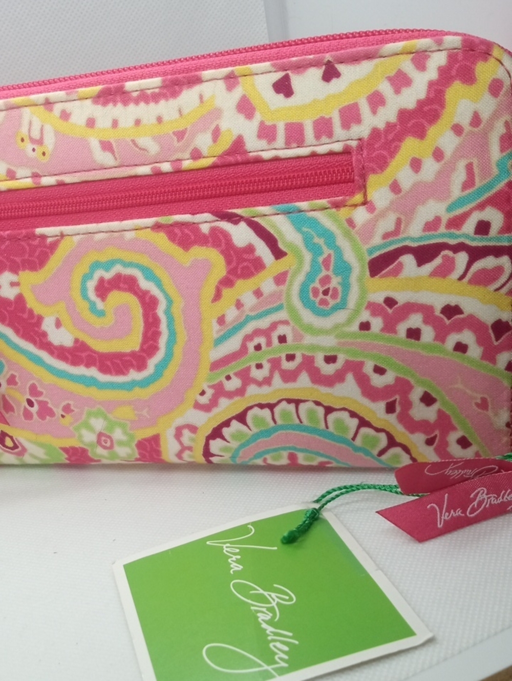 VERA BRADLEY LARGE ZIP AROUND WALLET - Picture 4 of 9